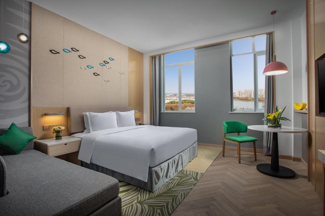 Holiday Inn Shanghai Dishui Lake By Ihg Nanhui Exterior foto