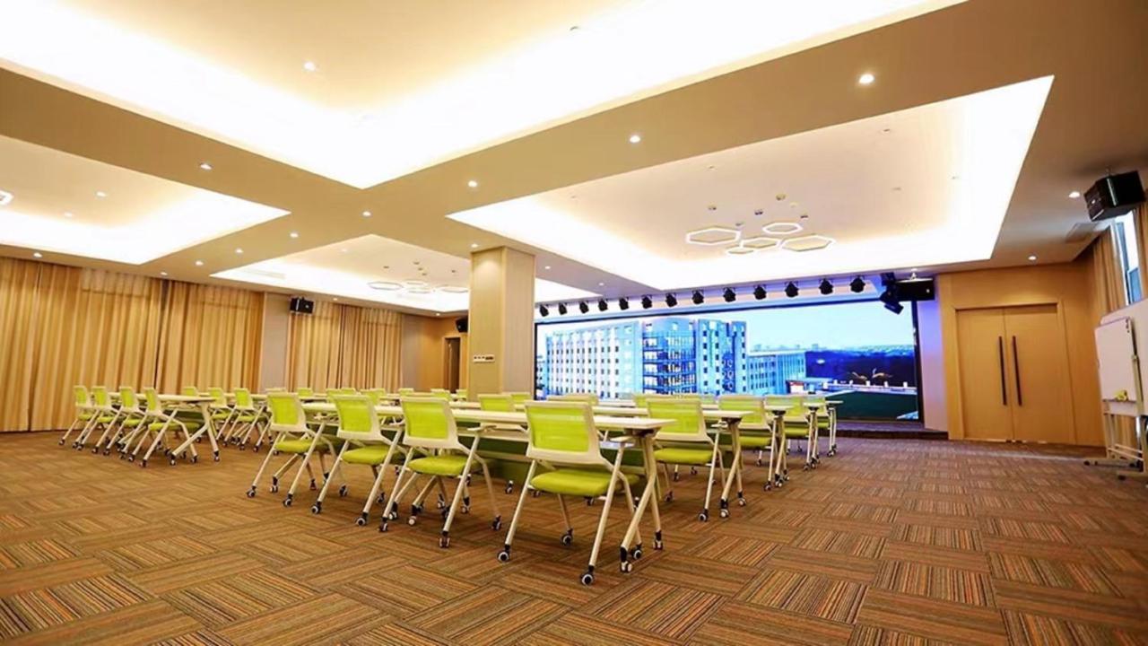 Holiday Inn Shanghai Dishui Lake By Ihg Nanhui Exterior foto